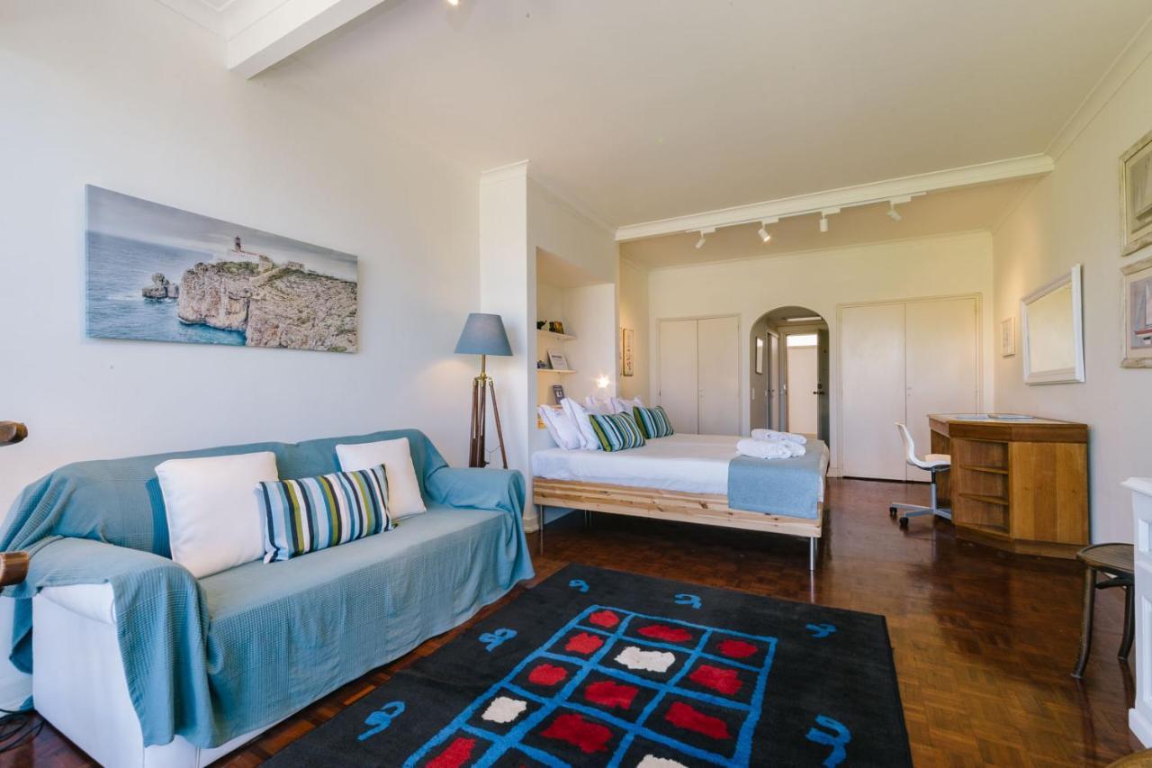 Rent4Rest Estoril Beachfront Apartments Exterior photo