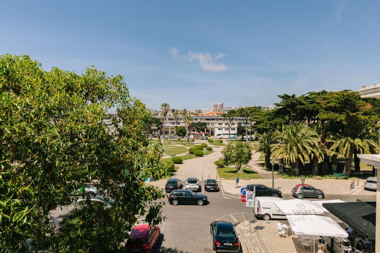 Rent4Rest Estoril Beachfront Apartments Exterior photo